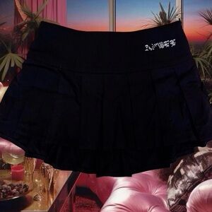 🩷BLACK MINI PLEATED SKIRT🩷